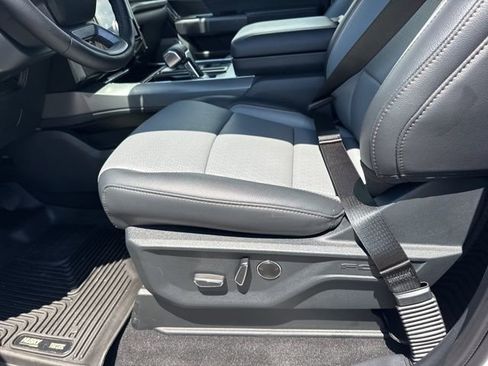 New 2025 Ford F150 Lightning Lariat AWD/4WD image 11
