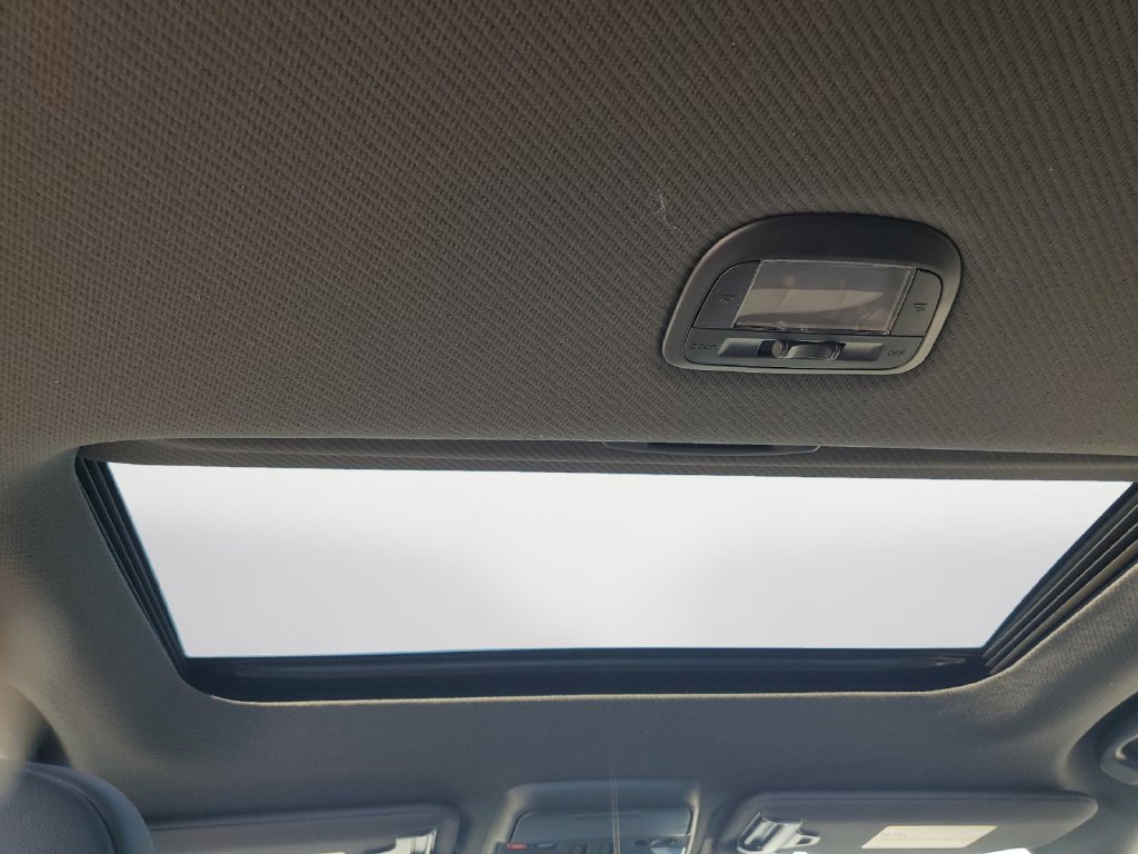 New 2026 Subaru Outback Limited AWD/4WD image 18