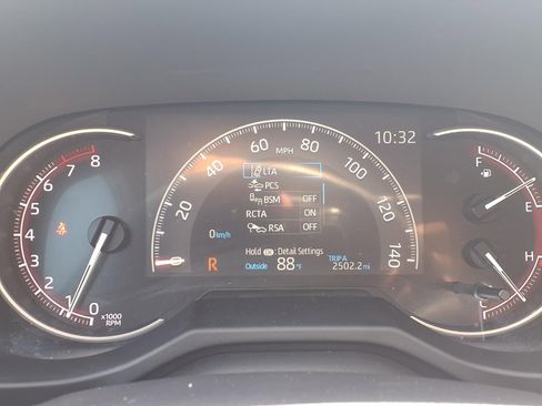 Used 2025 Toyota RAV4 XLE w/ Convenience Package AWD/4WD image 13