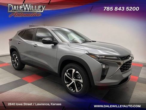 New 2026 Chevrolet Trax RS w/ Driver Confidence Package FWD image 1