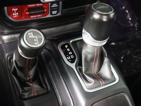 Used 2020 Jeep Gladiator Rubicon image 27