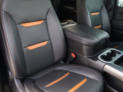 Used 2023 GMC Sierra 3500 AT4 w/ Gooseneck/5TH Wheel Package AWD/4WD image 19