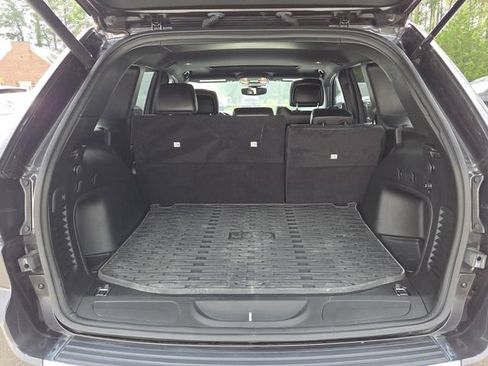Used 2021 Jeep Grand Cherokee Limited w/ Trailer Tow Group IV AWD/4WD image 13