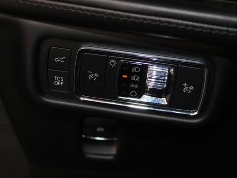 Used 2022 Lincoln Nautilus Reserve w/ Equipment Group 201A image 43