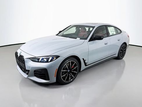 New 2026 BMW 430i xDrive w/ M Sport Package AWD/4WD image 3