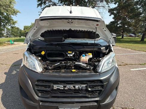 Used 2023 RAM ProMaster 3500 w/ Driver Convenience Group image 16