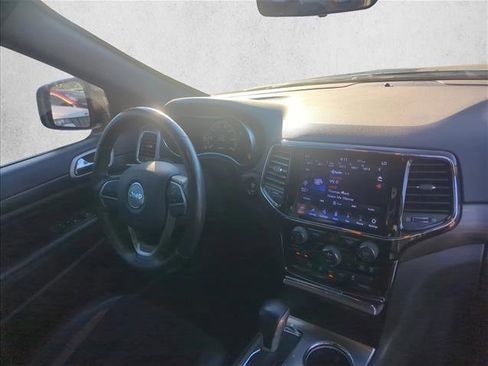 Used 2021 Jeep Grand Cherokee Laredo X image 26