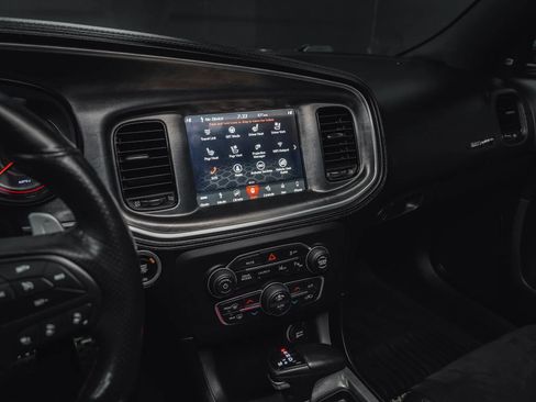 Used 2019 Dodge Charger Scat Pack w/ Daytona Edition Group RWD image 54