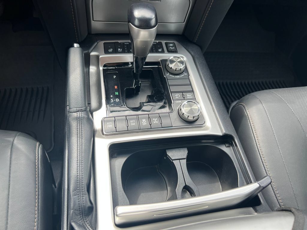 Used 2021 Toyota Land Cruiser Heritage Edition AWD/4WD image 43