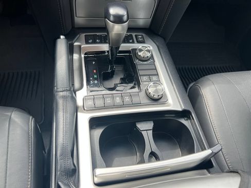 Used 2021 Toyota Land Cruiser Heritage Edition AWD/4WD image 43