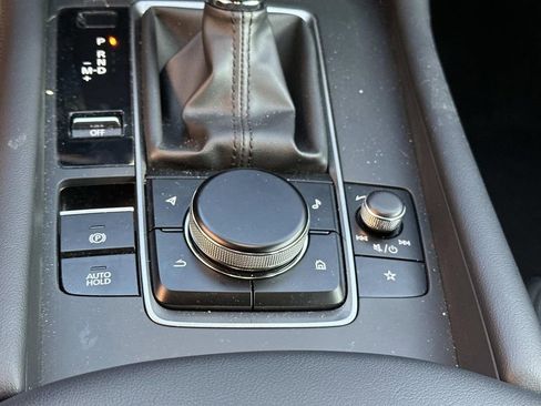 Certified 2025 MAZDA MAZDA3 s image 17