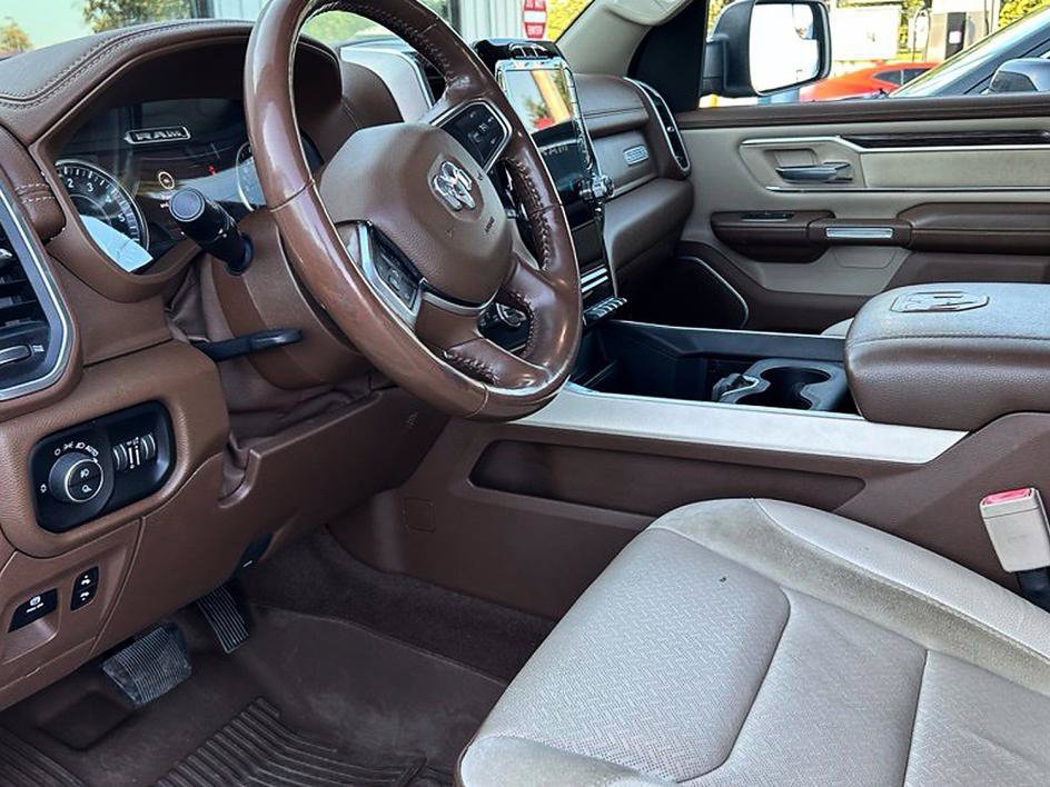 Used 2020 RAM 1500 Laramie AWD/4WD image 14
