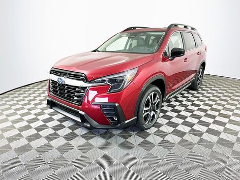New 2025 Subaru Ascent Limited w/ Popular Package #2 image 4