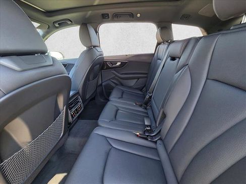 New 2026 Audi Q7 3.0T Premium Plus image 18