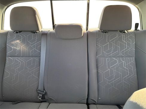 Used 2017 Toyota Tacoma TRD Sport image 18