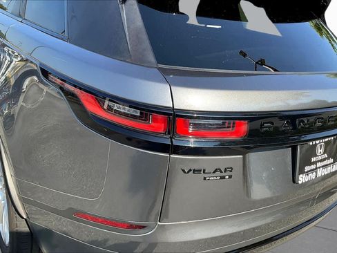 Used 2019 Land Rover Range Rover Velar S AWD/4WD image 29