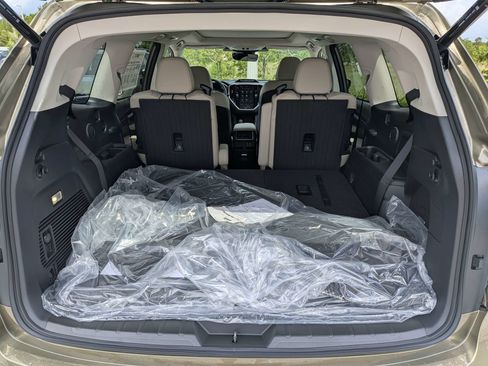 Used 2026 Subaru Ascent Limited AWD/4WD image 13
