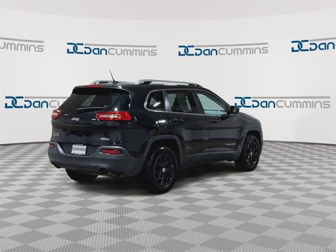 Used 2014 Jeep Cherokee Latitude image 9