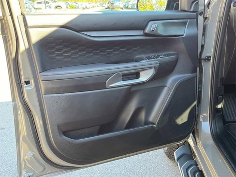 Used 2025 Ford Ranger XLT w/ Equipment Group 301A High image 27