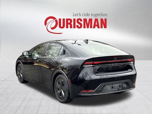 Used 2023 Toyota Prius LE image 4