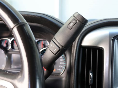 Used 2018 Chevrolet Silverado 1500 LTZ Z71 w/ Centennial Edition image 24