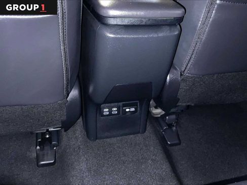 Used 2024 Toyota Prius Prime FWD image 67