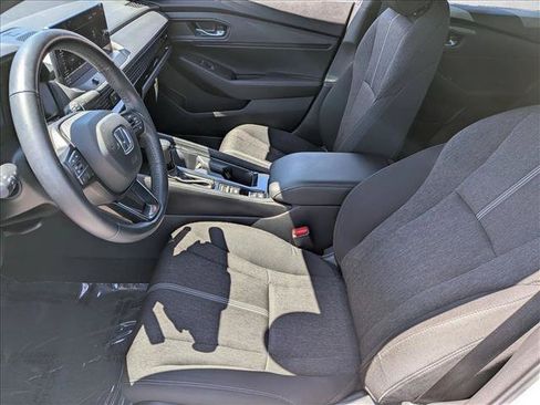 Used 2023 Honda Accord Sport image 17