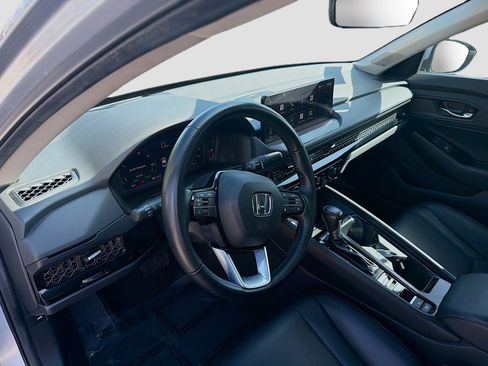 Certified 2023 Honda Accord Touring image 9