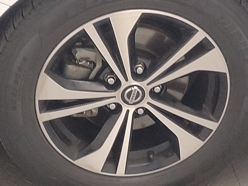 Used 2022 Nissan Sentra SV FWD image 31