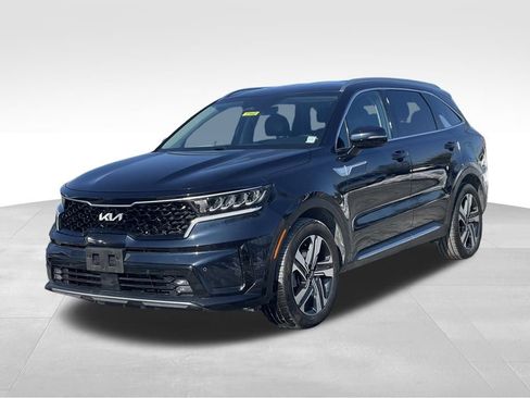 Used 2023 Kia Sorento EX image 2