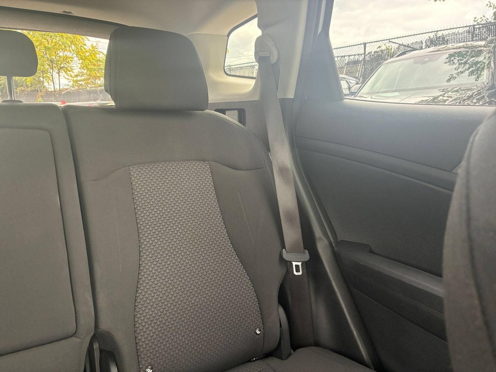 Used 2026 Kia Sportage LX FWD image 31