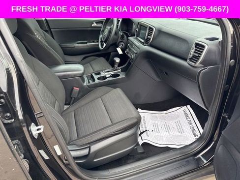 Used 2017 Kia Sportage LX w/ LX Popular Package image 10
