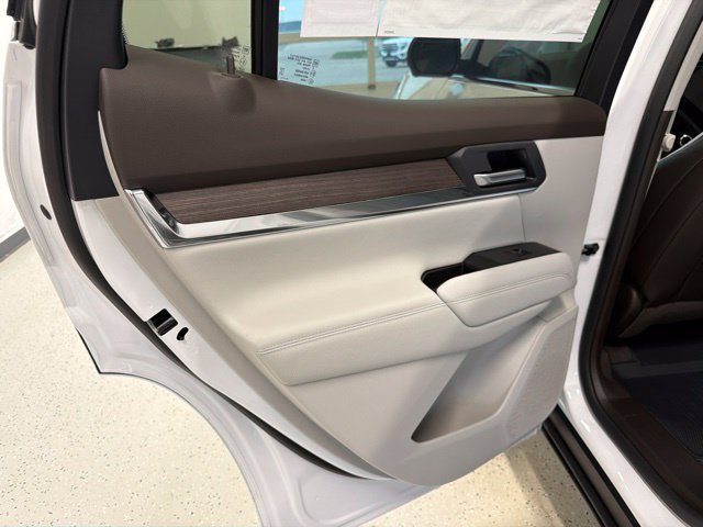 New 2027 GMC Terrain Denali w/ LPO, Floor Liner Package AWD/4WD image 24