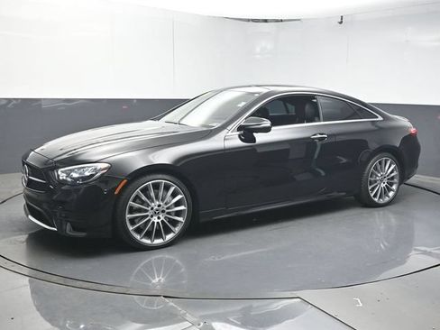 Used 2023 Mercedes-Benz E 450 4MATIC Coupe image 4