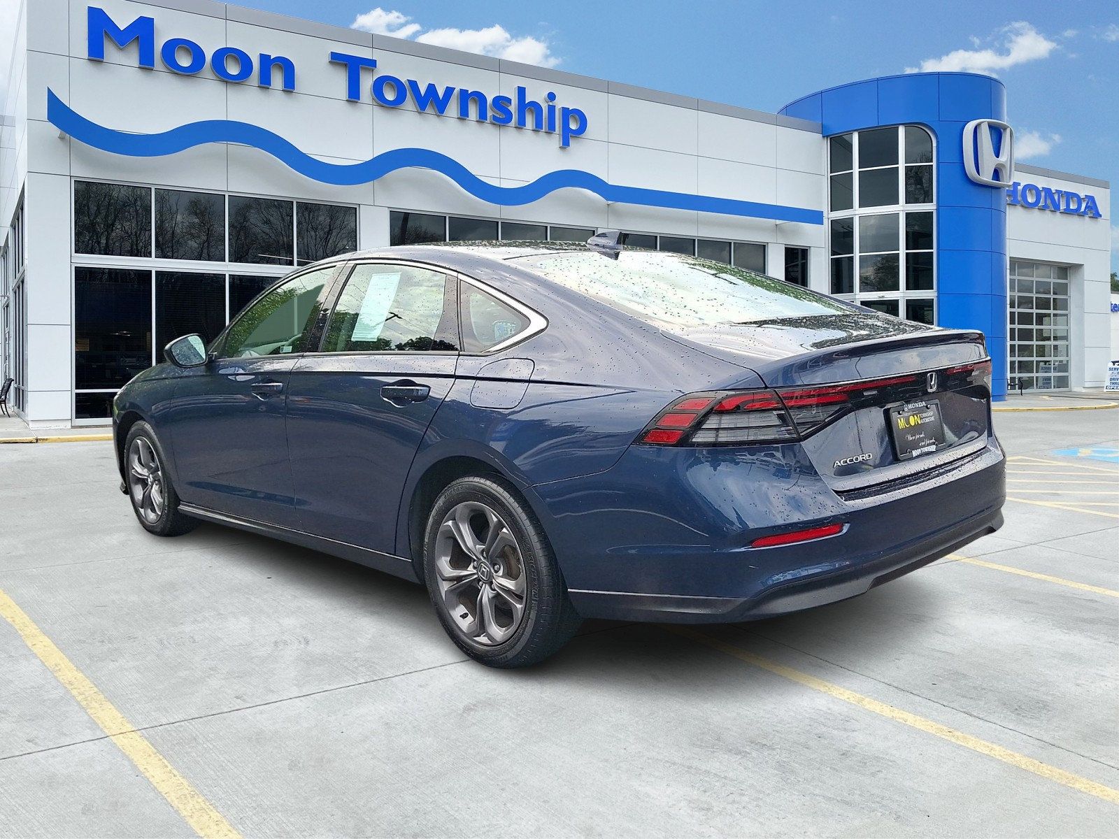 Certified 2024 Honda Accord EX image 4
