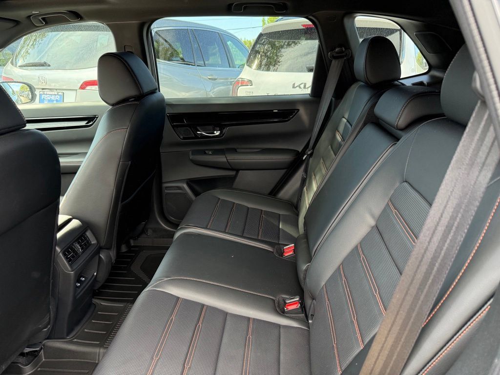 Certified 2026 Honda CR-V Sport Touring image 15