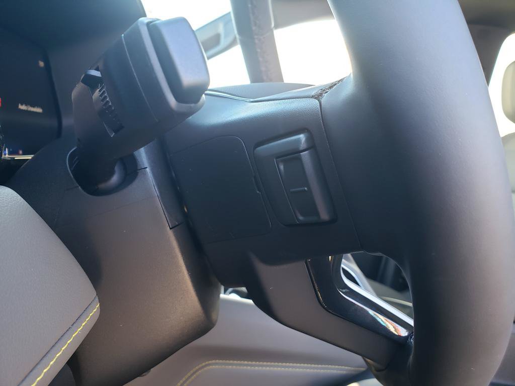New 2026 Chevrolet Colorado ZR2 w/ Technology Package AWD/4WD image 27