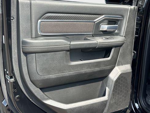 Certified 2025 RAM 2500 Big Horn AWD/4WD image 14