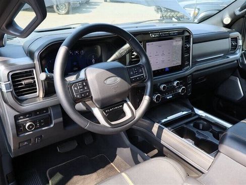 Used 2024 Ford F350 Platinum w/ Tremor Off-Road Package AWD/4WD image 19