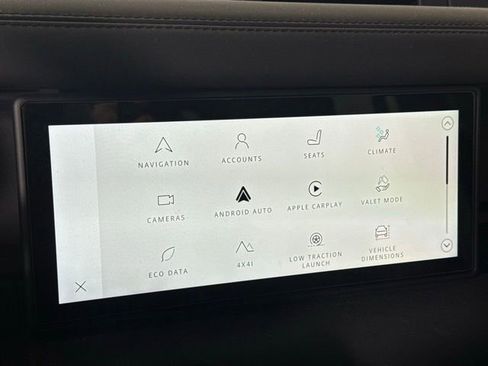 Certified 2024 Land Rover Defender 110 X-Dynamic SE image 36