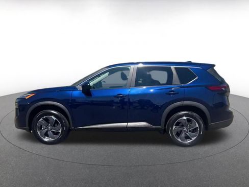 Used 2025 Nissan Rogue SV FWD image 9