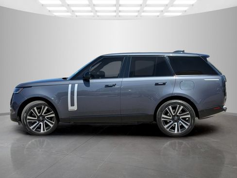 Used 2025 Land Rover Range Rover Autobiography AWD/4WD image 8