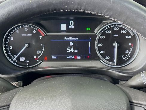 Used 2022 Cadillac XT4 Sport image 12