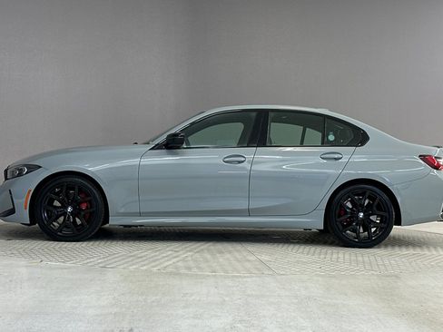 Used 2026 BMW 330i Sedan w/ M Sport Package RWD image 2