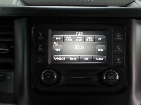 Used 2024 RAM 2500 Tradesman w/ Chrome Appearance Group image 20