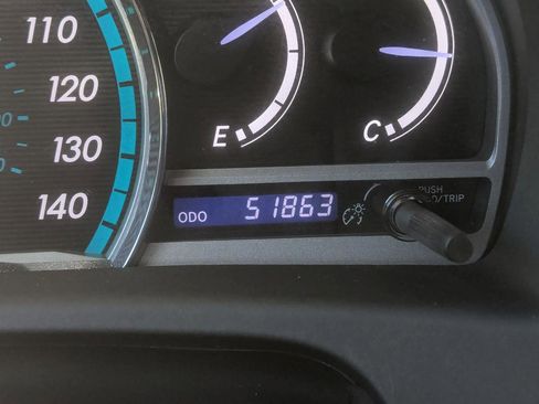 Used 2012 Toyota Venza XLE AWD/4WD image 19