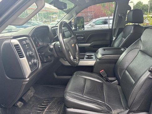 Used 2019 Chevrolet Silverado 2500 LTZ w/ Duramax Plus Package AWD/4WD image 5