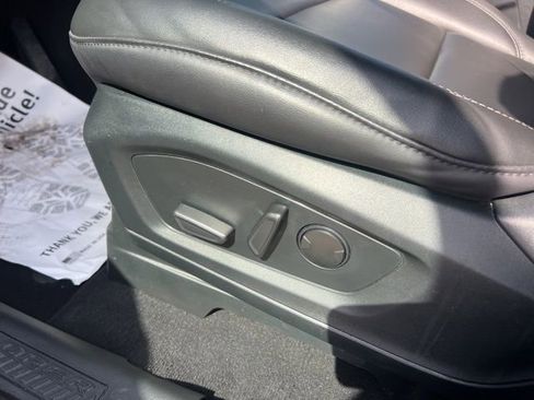 Certified 2024 Ford Explorer XLT w/ Equipment Group 202A image 19