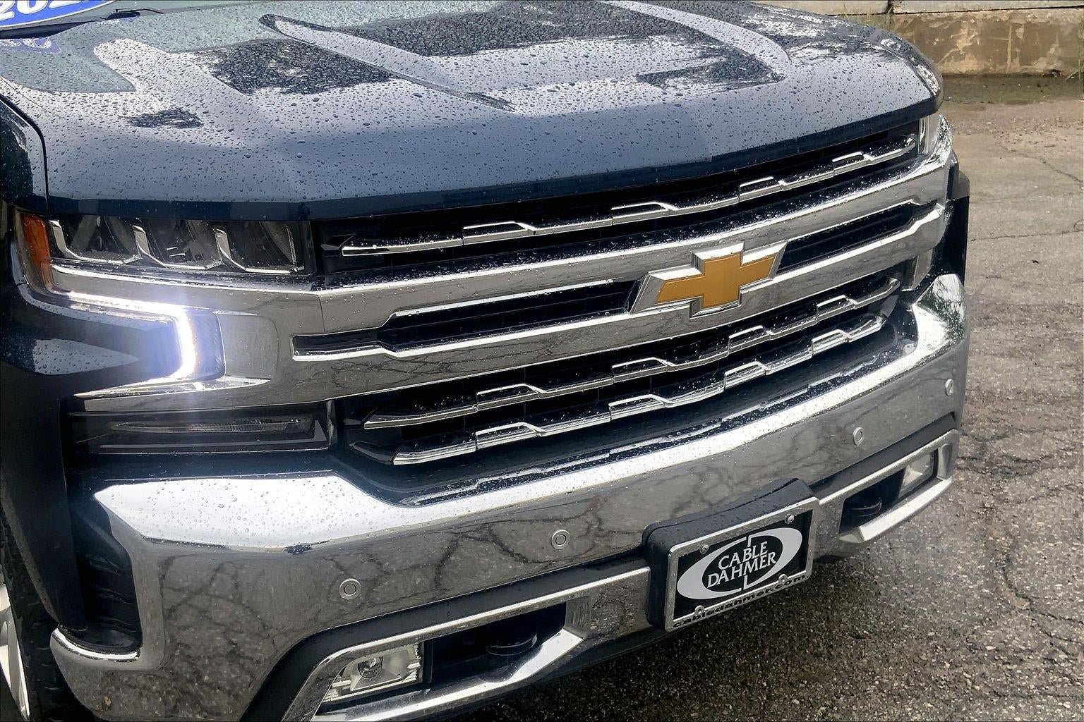Used 2022 Chevrolet Silverado 1500 LTZ AWD/4WD image 29