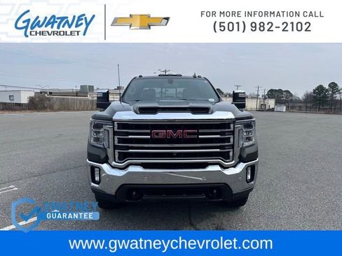 Used 2022 GMC Sierra 2500 SLT w/ SLT Premium Package image 2